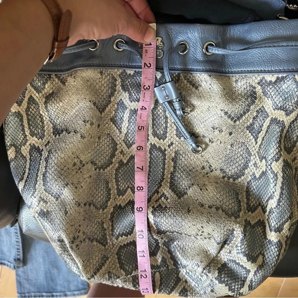 Coach Madison Marielle Python Snakeskin Blue Drawstring Shoulder Bucket Bag - Picture 11 of 14